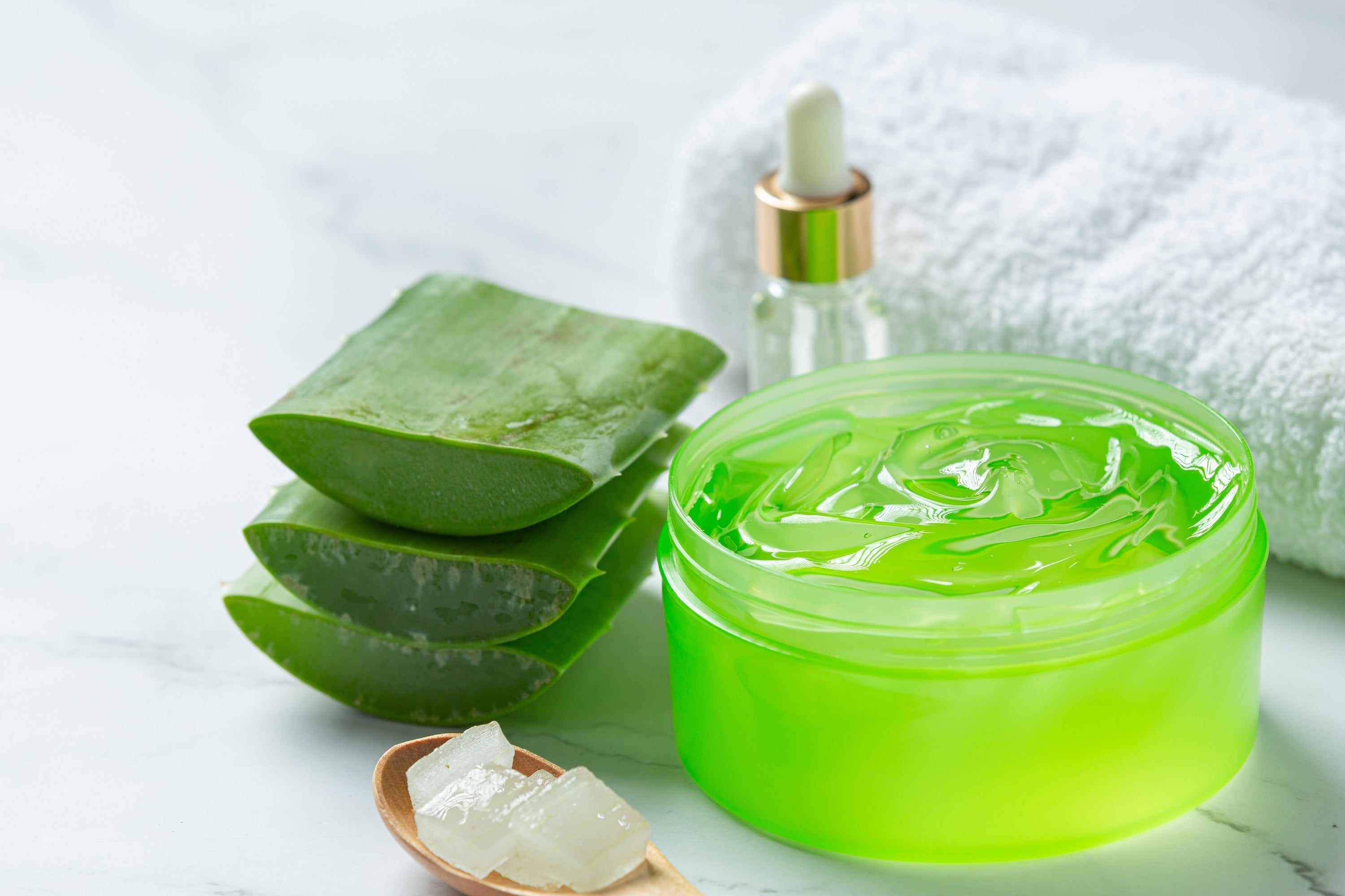 How Aloe Vera Can Relieve Sunburn Pain and Promote Healing?